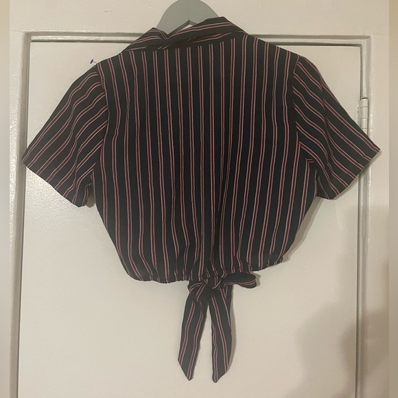 Moon Orchid Navy blue and red striped tie up crop top size Small - Picture 6 of 7
